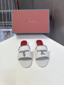 LORO PIANA Sandals & Slides EU35-41 B70202605030917119