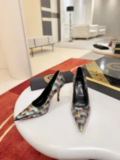 Alternative view of LOUBOUTIN Heels EU35-40 C30202605033582139