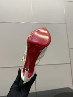 Alternative view of LOUBOUTIN Heels EU35-40 C40202605032947139