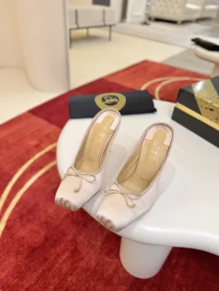 LOUBOUTIN Heels EU35-40 C40202605033590139