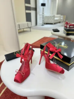 Alternative view of LOUBOUTIN Heels EU35-40 C40202605033600139