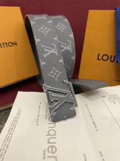 Alternative view of LV Belts Men D020260504008549