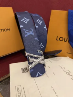 Alternative view of LV Belts Men D020260504023149