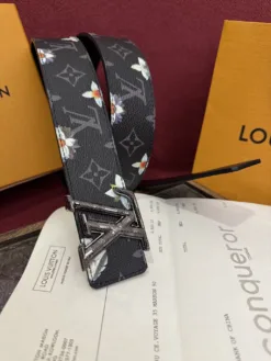 Alternative view of LV Belts Men D020260504023649
