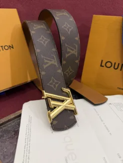 Alternative view of LV Belts Men D020260504069049