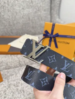 Alternative view of LV Belts Unisex A6020260504016079