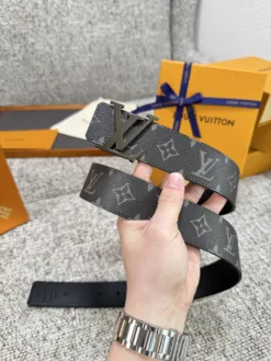 Alternative view of LV Belts Unisex A6020260504016579
