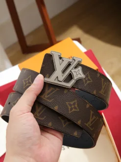 LV Belts Unisex A6020260504018779