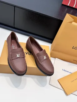LV Flats & Loafers EU35-39 C60202605031549149