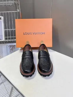LV Flats & Loafers EU39-45 D00202605033150159