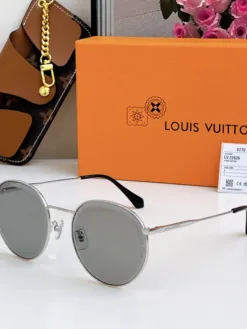 LV Glasses & Sunglasses A1520260504382869