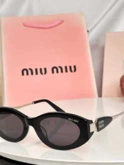 Alternative view of LV Glasses & Sunglasses A3520260504076469
