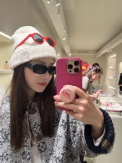 LV Glasses & Sunglasses A3520260504383869