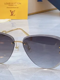 Alternative view of LV Glasses & Sunglasses A3520260504452369