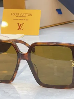 LV Glasses & Sunglasses A3520260504452469