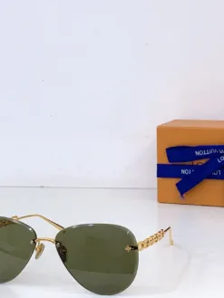 LV Glasses & Sunglasses A4520260504343679