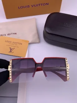 Alternative view of LV Glasses & Sunglasses F020260504061949