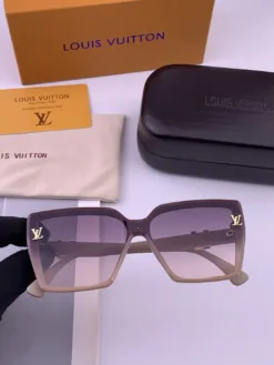 Alternative view of LV Glasses & Sunglasses F020260504158149