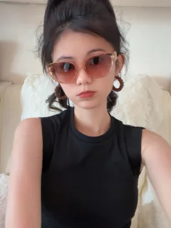 LV Glasses & Sunglasses F020260504290149
