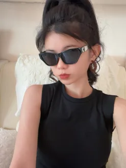 LV Glasses & Sunglasses F020260504290249