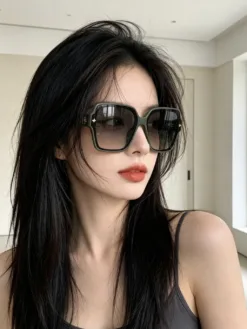 LV Glasses & Sunglasses F020260504323849
