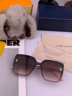 Alternative view of LV Glasses & Sunglasses F020260504324549