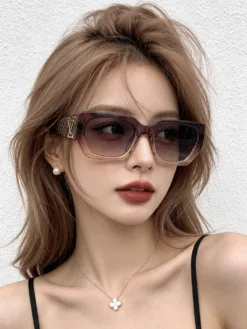 Alternative view of LV Glasses & Sunglasses F020260504402849