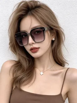 LV Glasses & Sunglasses F020260504435649