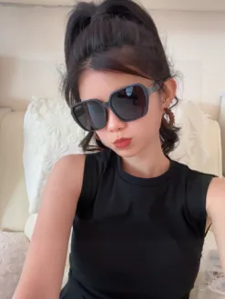 LV Glasses & Sunglasses F020260504902049