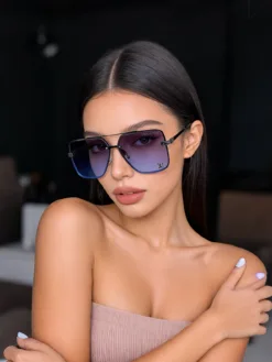 Alternative view of LV Glasses & Sunglasses F520260504016449