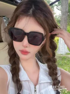 LV Glasses & Sunglasses F520260504162049