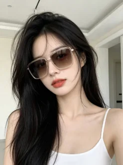 LV Glasses & Sunglasses F520260504209149