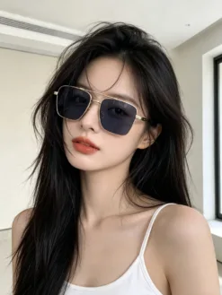 LV Glasses & Sunglasses F520260504209549