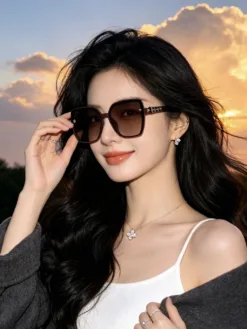 LV Glasses & Sunglasses F520260504293749