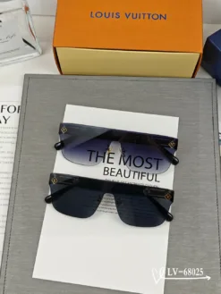 Alternative view of LV Glasses & Sunglasses F520260504409249