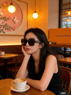 LV Glasses & Sunglasses G020260504072259
