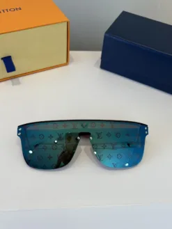 Alternative view of LV Glasses & Sunglasses G020260504109459