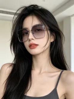 LV Glasses & Sunglasses G020260504117559