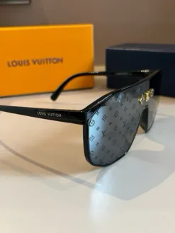 Alternative view of LV Glasses & Sunglasses G020260504202159
