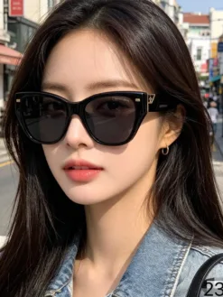 LV Glasses & Sunglasses G020260504330959