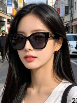 Alternative view of LV Glasses & Sunglasses G020260504680959