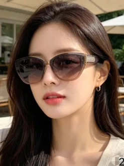 LV Glasses & Sunglasses G520260504072659
