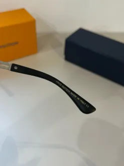 Alternative view of LV Glasses & Sunglasses G520260504245559