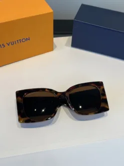 Alternative view of LV Glasses & Sunglasses G520260504848459
