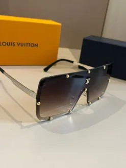 LV Glasses & Sunglasses H020260504202259
