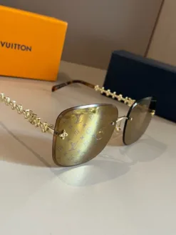LV Glasses & Sunglasses H020260504245159