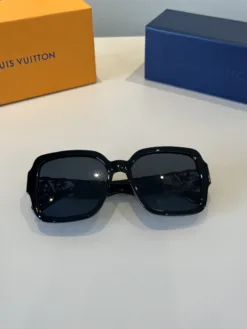 Alternative view of LV Glasses & Sunglasses H020260504322659