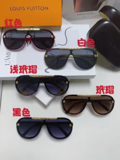 Alternative view of LV Glasses & Sunglasses H020260504399259