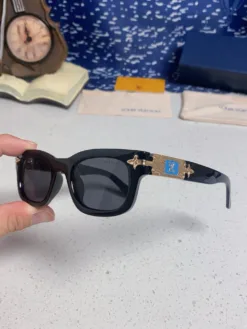 Alternative view of LV Glasses & Sunglasses H020260504563559