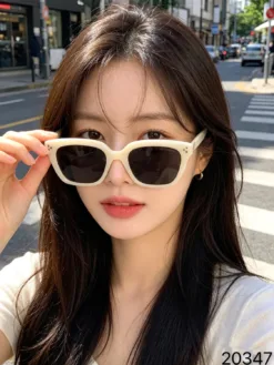 Alternative view of LV Glasses & Sunglasses H020260504905359